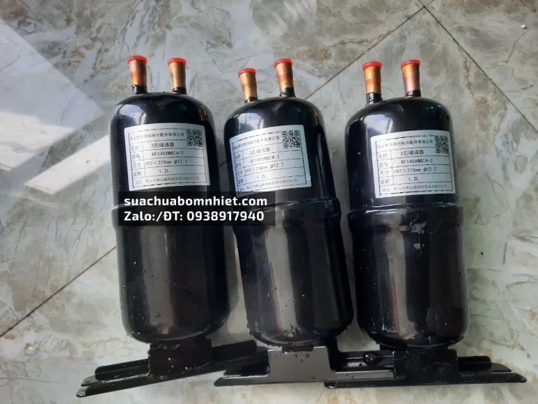 Bình tách lỏng trong máy bơm nhiệt